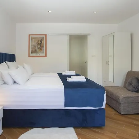 Kuseta Konukevi Split